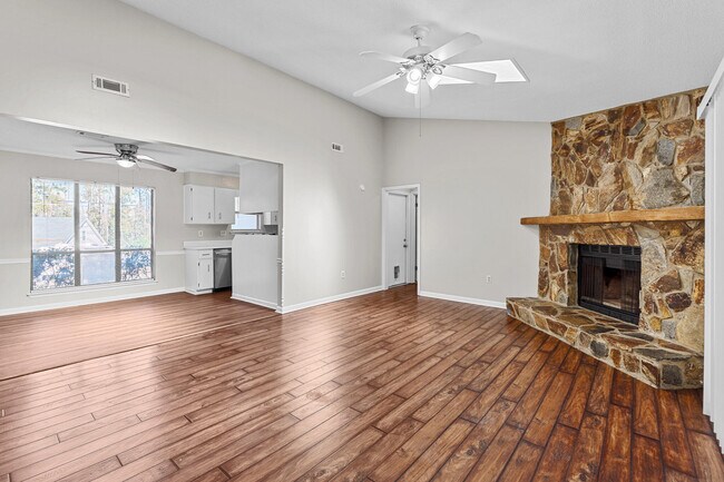 Building Photo - 2908 Cable Way