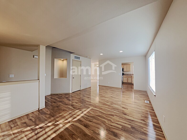 Building Photo - 9609 200th St E