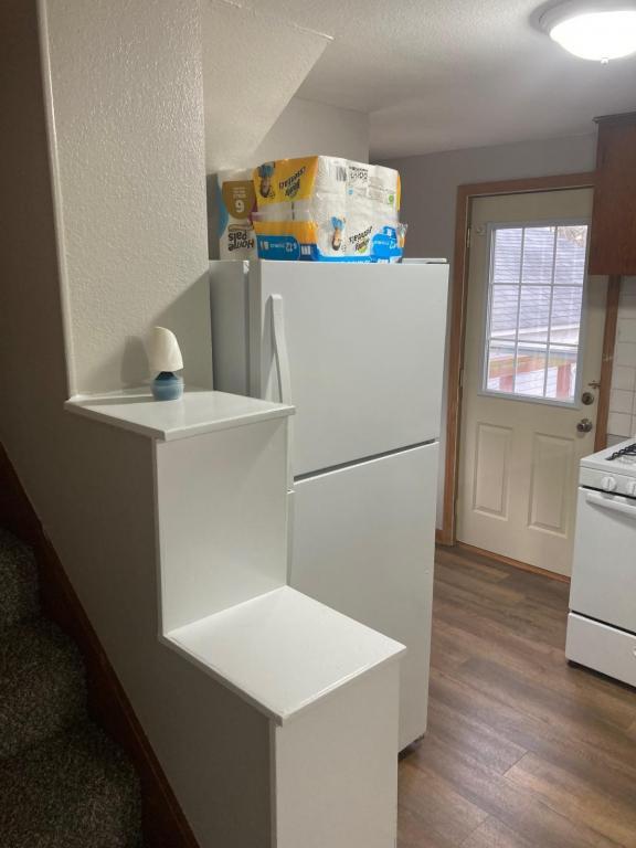 Building Photo - 604 S Fillmore St