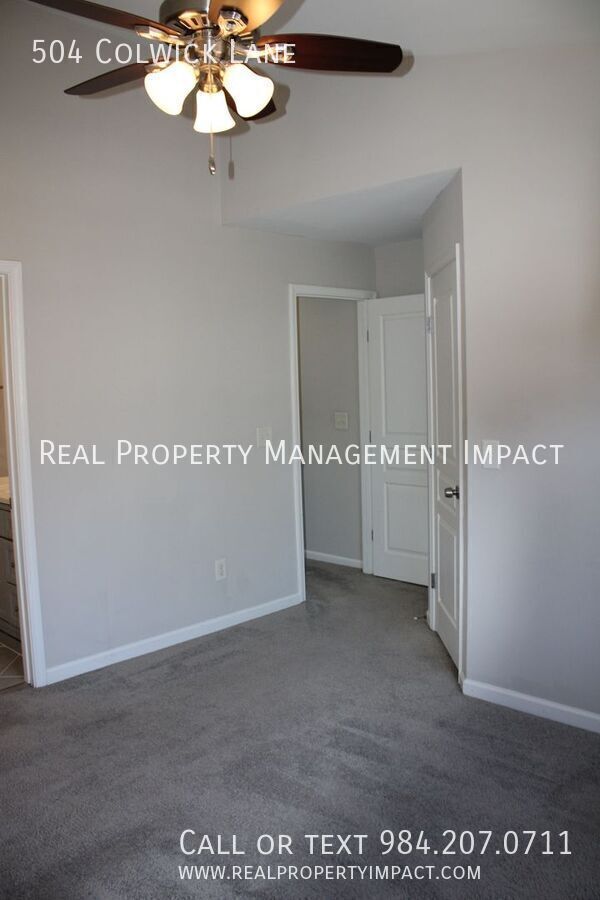 Building Photo - 504 Colwick Ln