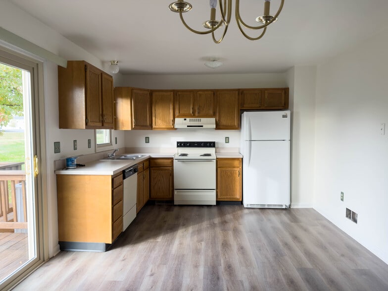 Building Photo - 2146 Walnut St