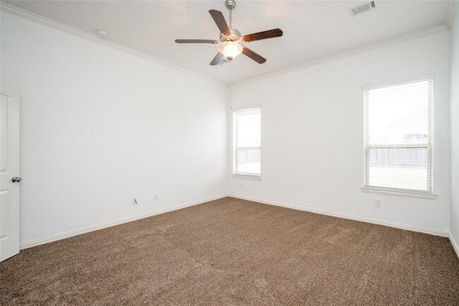 Building Photo - 6731 Trinity Trail Ln