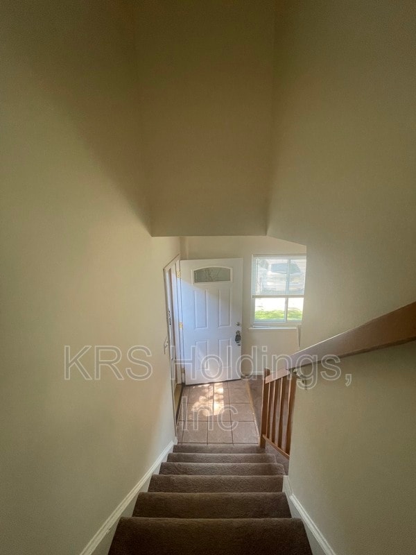 Building Photo - 3828 Miramonte Pl