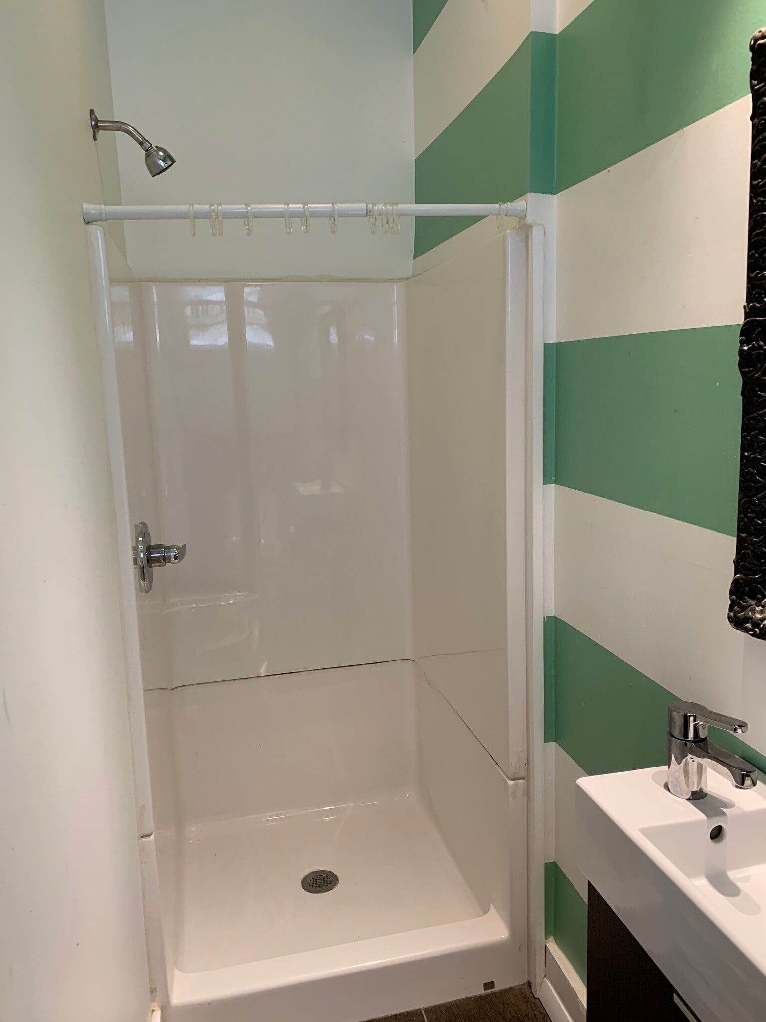 Back Apartment - 1120 N 10th St