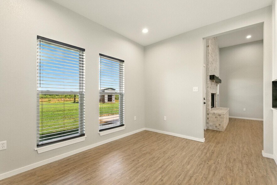 Building Photo - 7433 FM 603