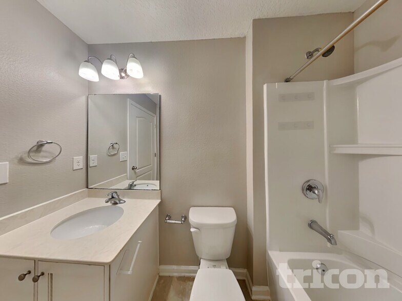 Building Photo - 537 Fox Water Trail