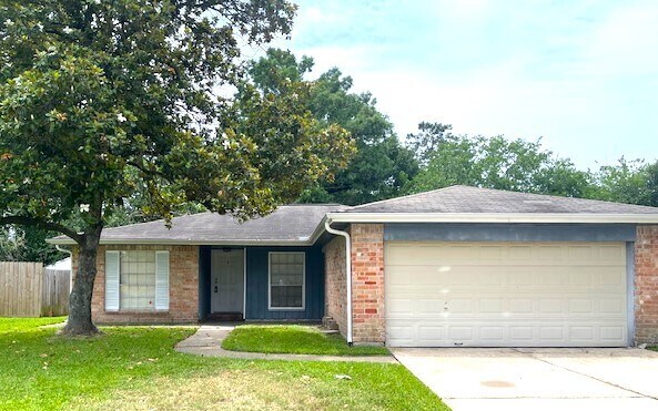 Primary Photo - Family friendly, friendly, neighbors, open...