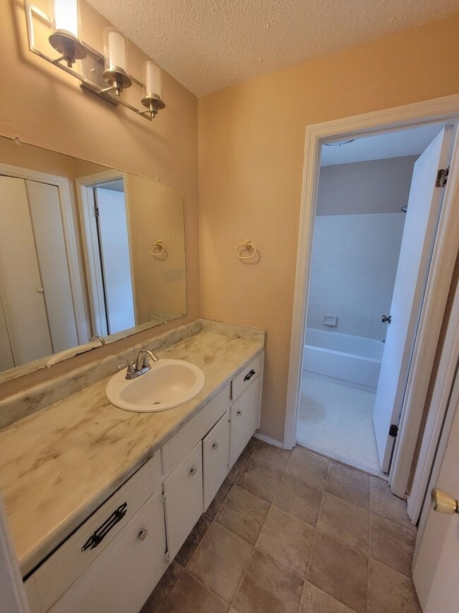 Building Photo - Glenora - Columbia County