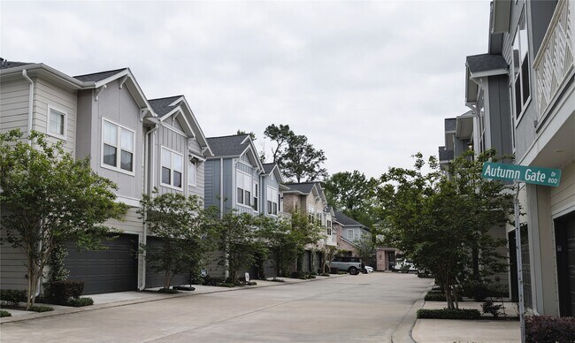 Building Photo - 5116 Pine Reach Dr