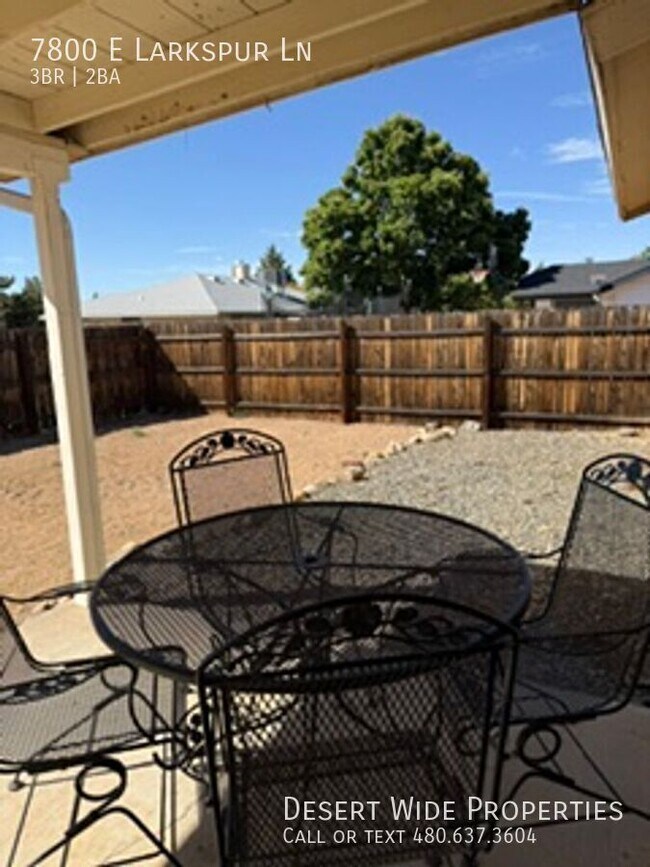 Building Photo - 7800 E Larkspur Ln