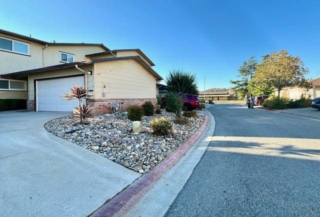 Building Photo - 1047 Bret Knoll Ct