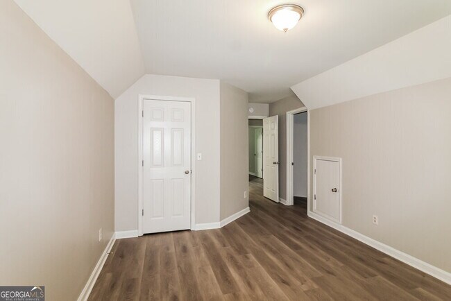 Building Photo - 1471 Ewing Farm Dr