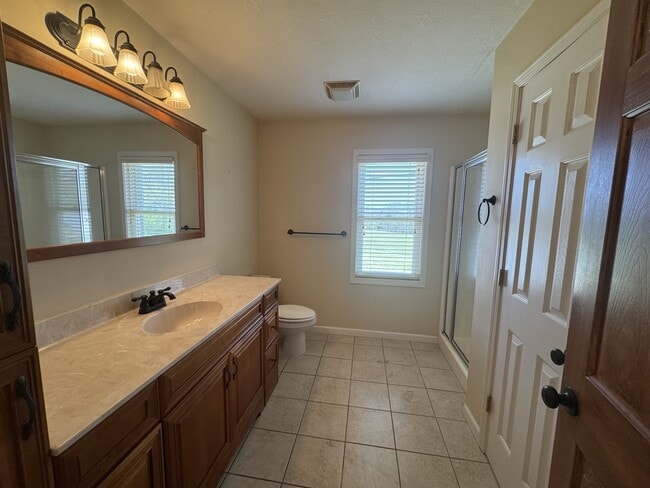 Building Photo - 2450 Sparta Rd