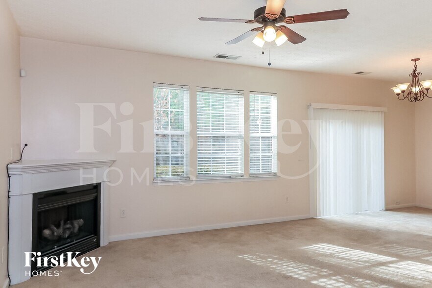Building Photo - 2267 Baker Station Dr