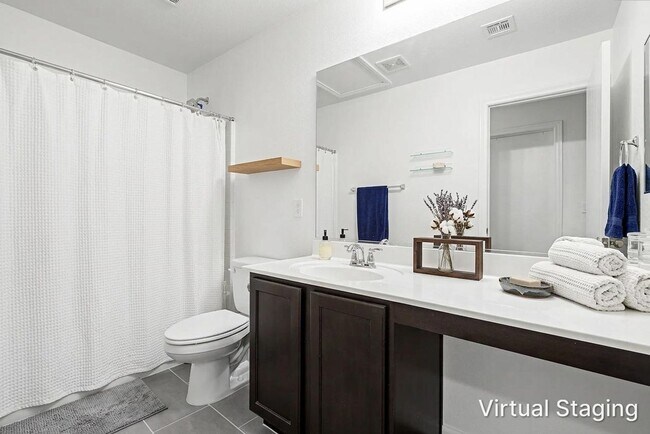 Building Photo - BEAUTIFUL PROPERTY IN PROVIDENCE WITH DOWNSTAIRS BEDROOM!