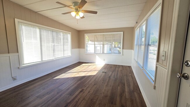 Building Photo - Updated 2BR / 1BA Single-Wide Home for Rent – Move-In Ready!
