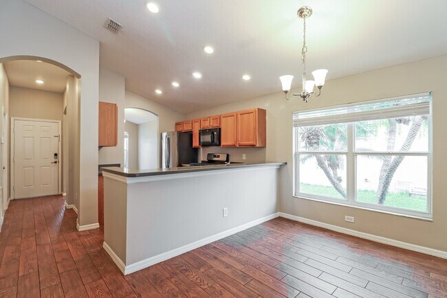 Building Photo - 8525 Hawbuck St