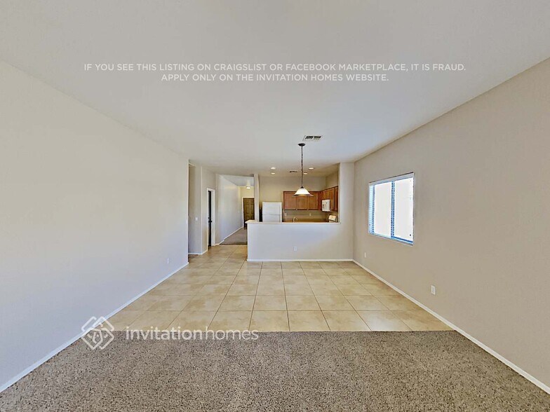 Building Photo - 3658 W Eastman Ct