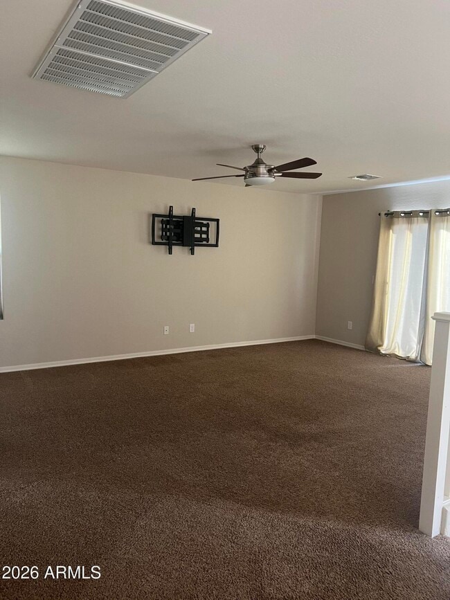 Building Photo - 1213 E Shangri La Rd