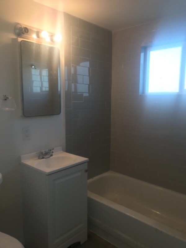 Building Photo - 26881 John St