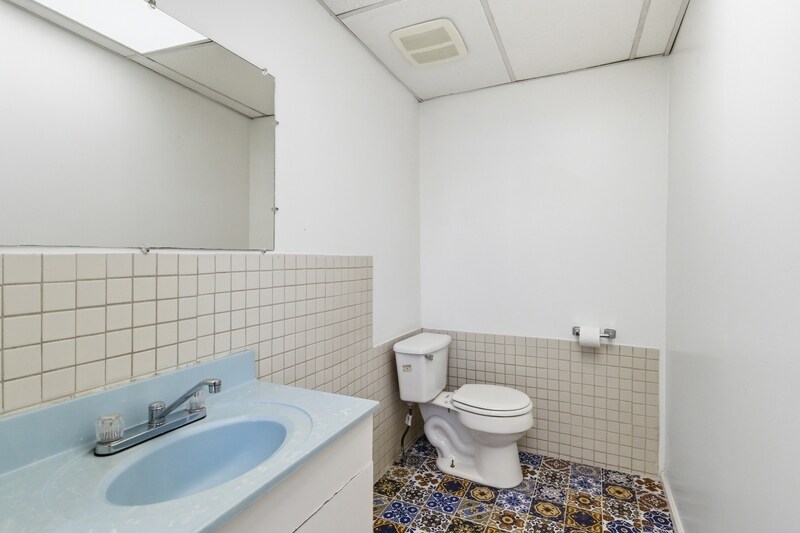 Building Photo - 1101 S Carey St