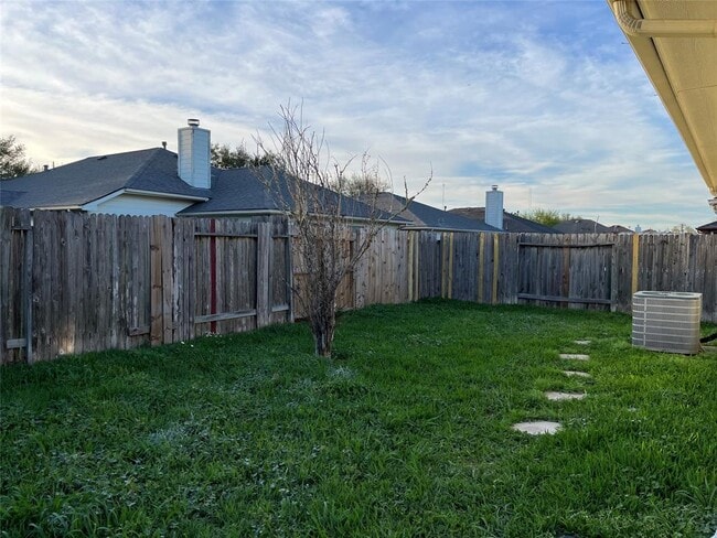 Building Photo - 4018 Teal Run Meadows Dr