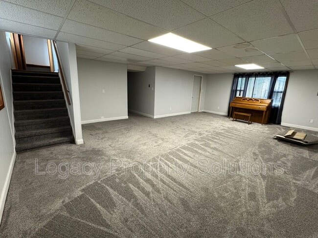 Building Photo - 609 N 29th St