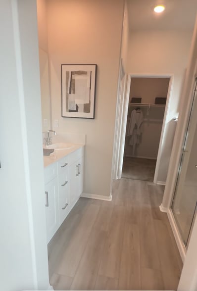 Building Photo - 27295 Ukulele Cir