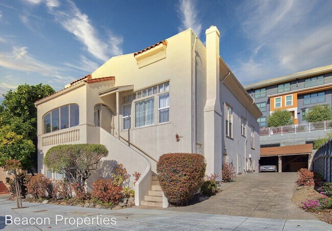 Building Photo - 310 51st St