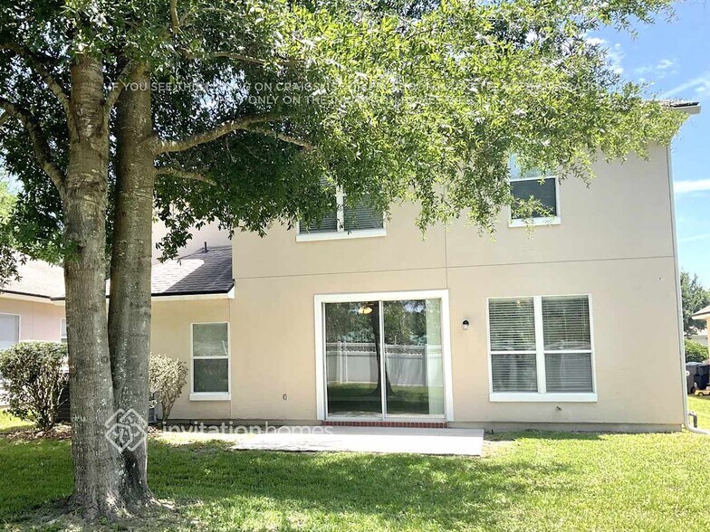 Building Photo - 4011 Leatherwood Dr