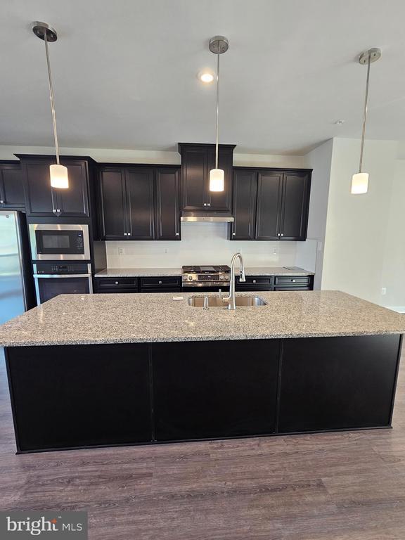 Building Photo - 7118 Bighorn Rd