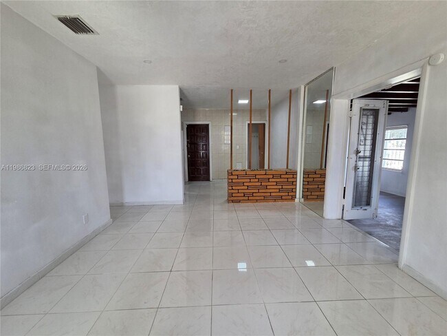 Building Photo - 3061 NW 83rd Terrace