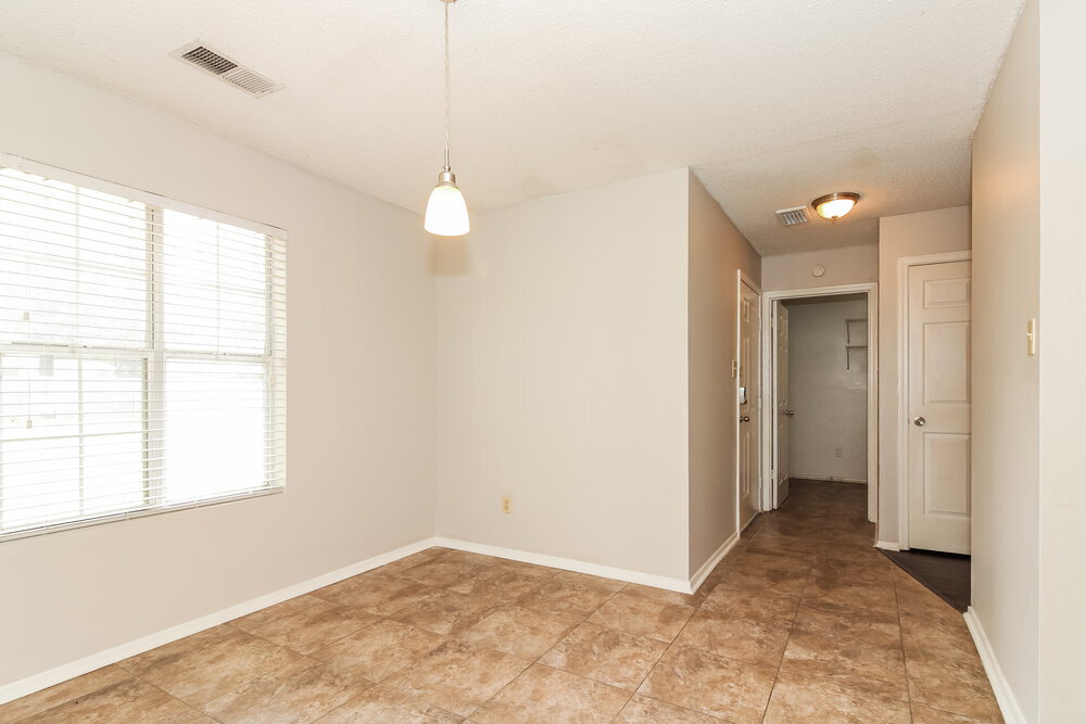 Building Photo - 3946 Keynon Dr