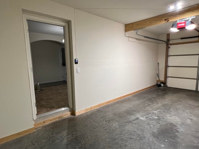 Building Photo - 6045 Boulder