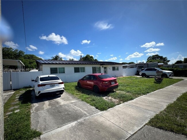 Building Photo - 5500 NW 178th Terrace