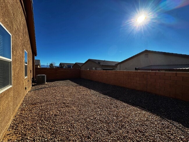 Building Photo - 6732 Oro Valley Rd NW