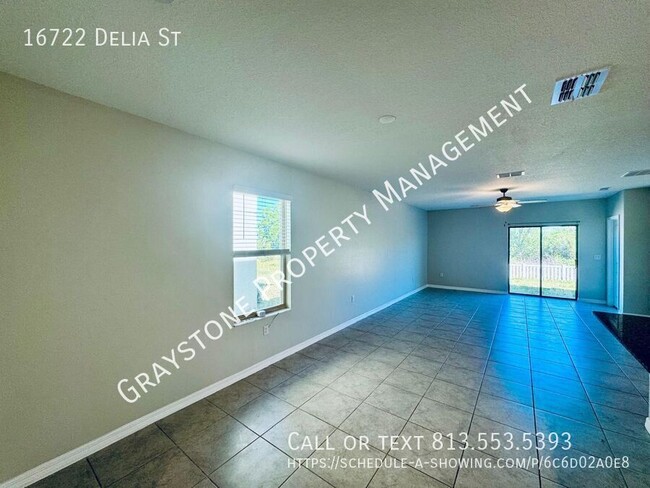 Building Photo - 16722 Delia St