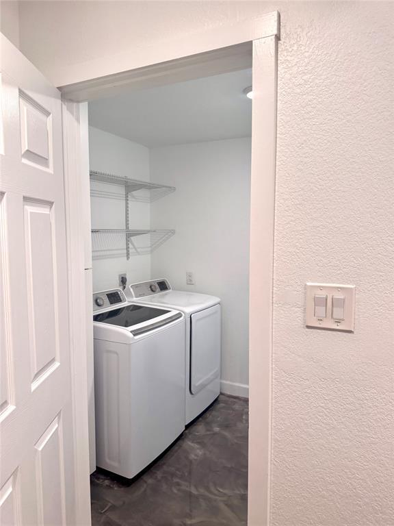 Building Photo - 6011 Nuckols Crossing Rd