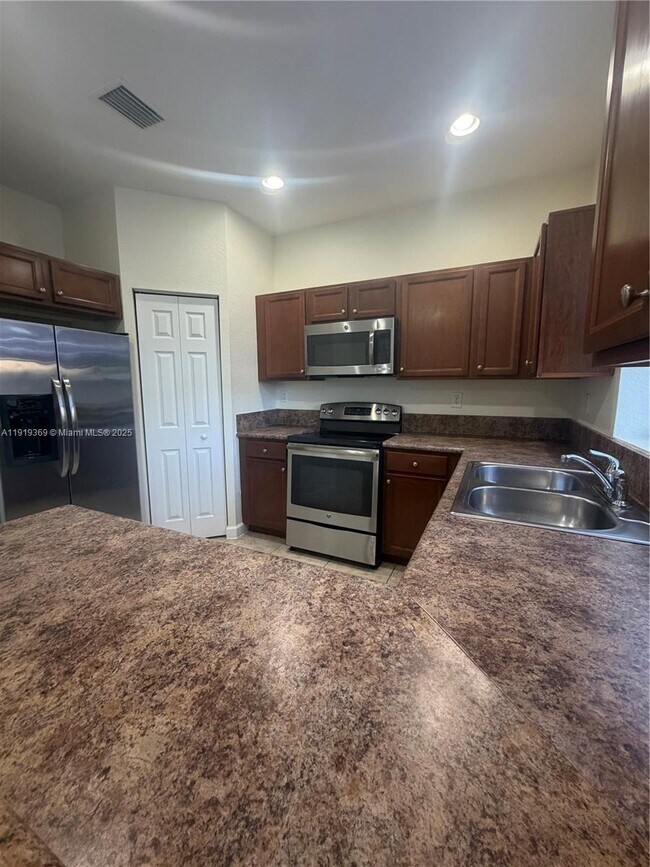 Building Photo - 11347 SW 232nd Terrace