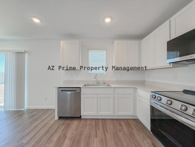 Building Photo - 239 Sonoran Vis Cir