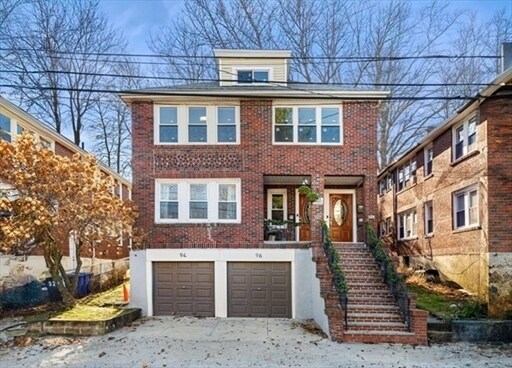 Building Photo - 94 Colborne Rd