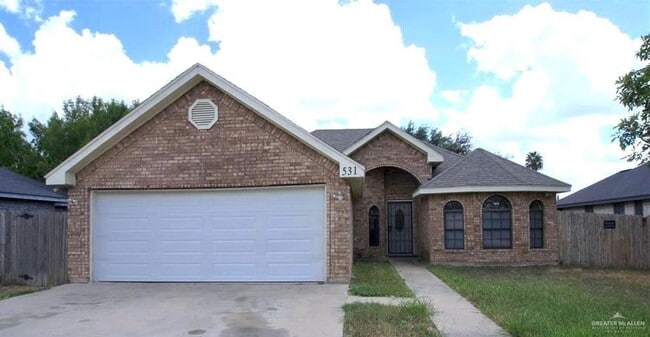 Primary Photo - 531 Tulip Cir