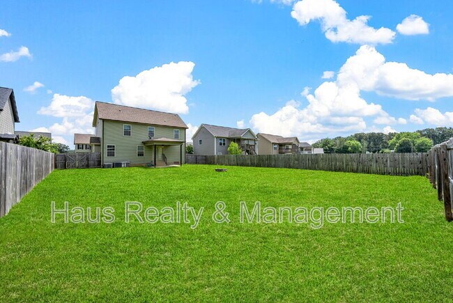Building Photo - 112 Sycamore Hill Dr
