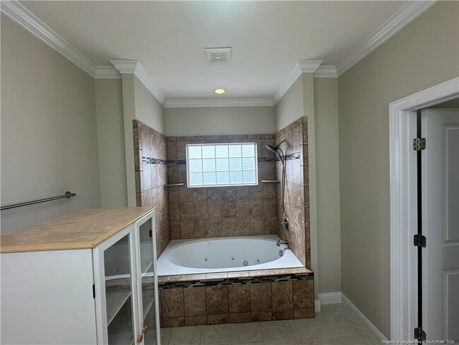 Building Photo - 2912 Eaglecrest Ln