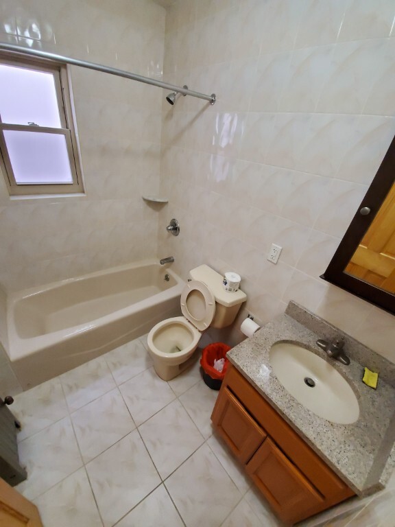 Building Photo - *Oversized three bedroom for rent quiet co...
