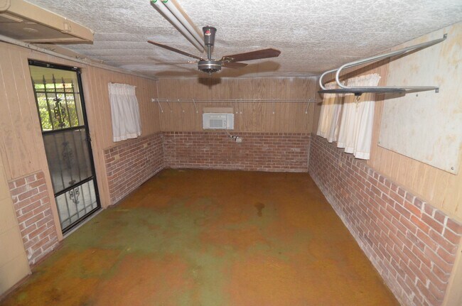 Building Photo - 4101 Philco Dr