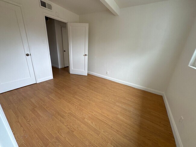 Building Photo - AVAILABLE! OPEN HOUSE FRIDAY 6/12/26 from 3:00-4:30 PM