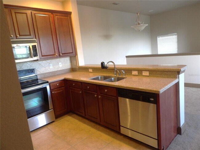 Building Photo - 8098 Moonstone Dr