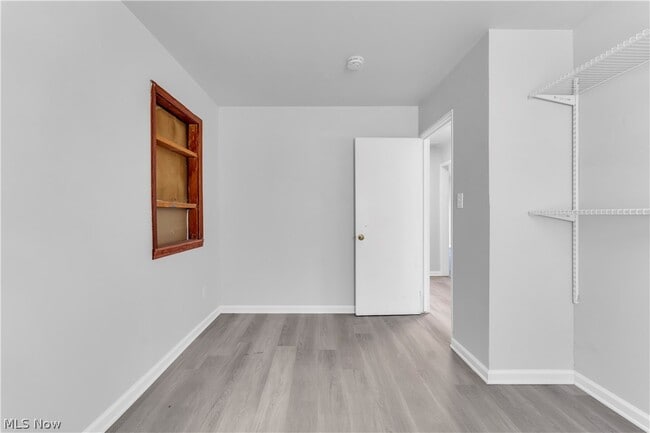 Building Photo - 20117 Butternut Ln