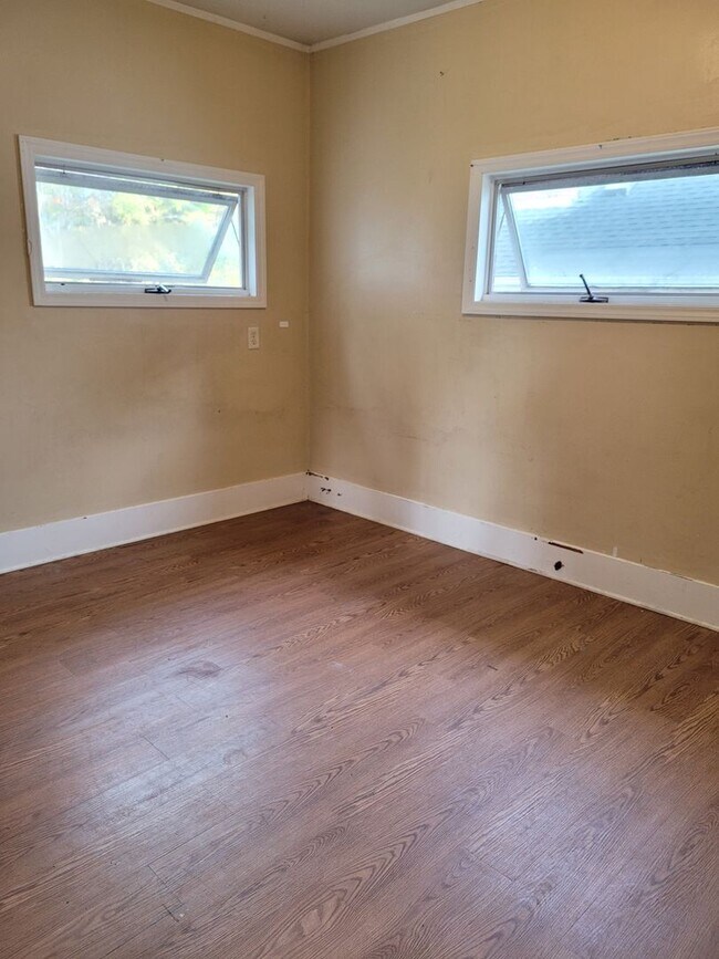 Building Photo - 3 Bed 1 Bath Single Family Home in Birnamwood